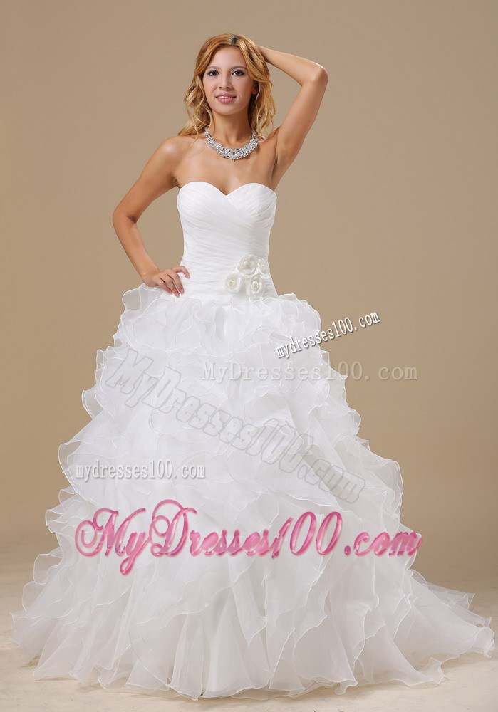 White Princess Strapless Sleeveless Bridal Gown with Court Train
