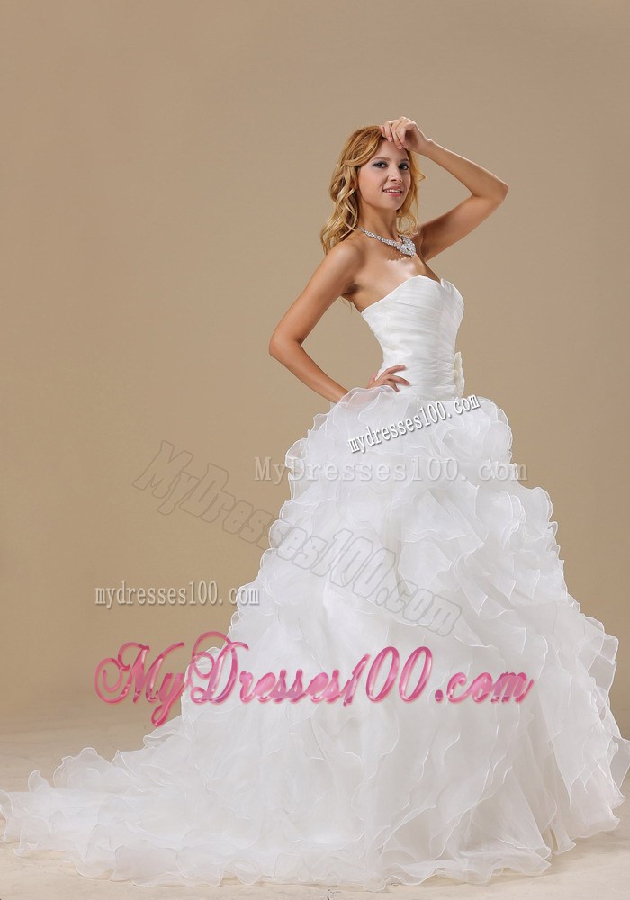 White Princess Strapless Sleeveless Bridal Gown with Court Train