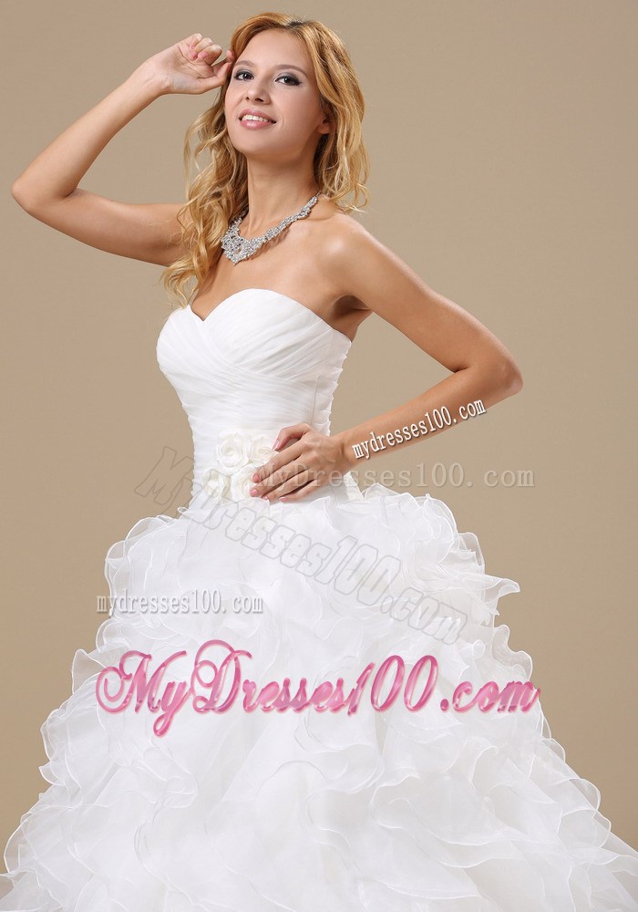 White Princess Strapless Sleeveless Bridal Gown with Court Train