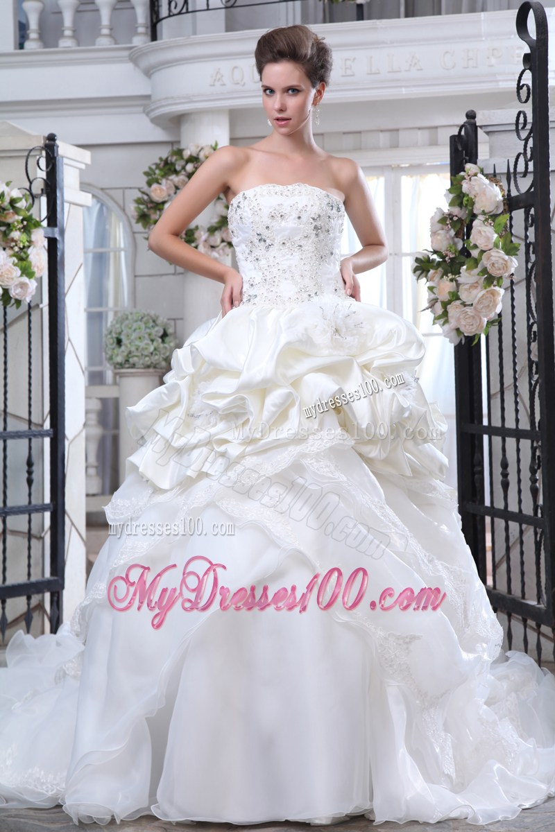 Appliques with Beading Decorated Pick-ups Chapel Train Wedding Dress