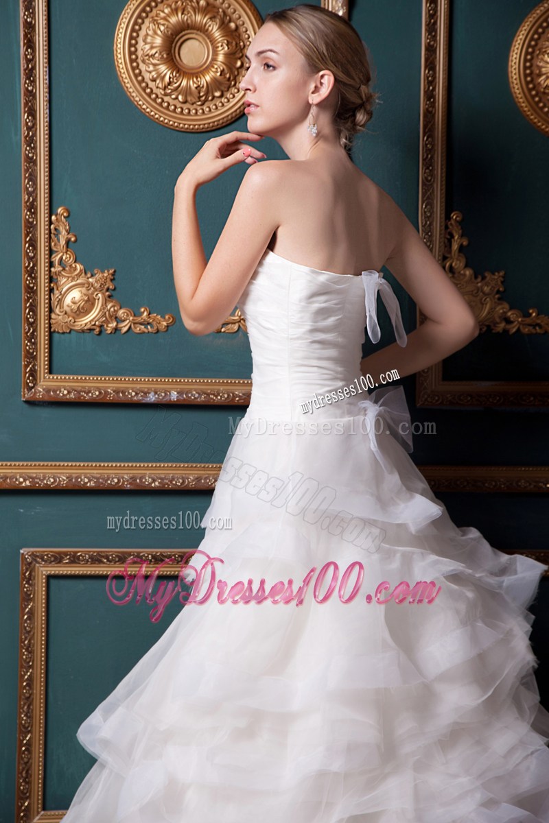 White A-line Organza Chapel Train Bridal Dress with Zipper-up Back