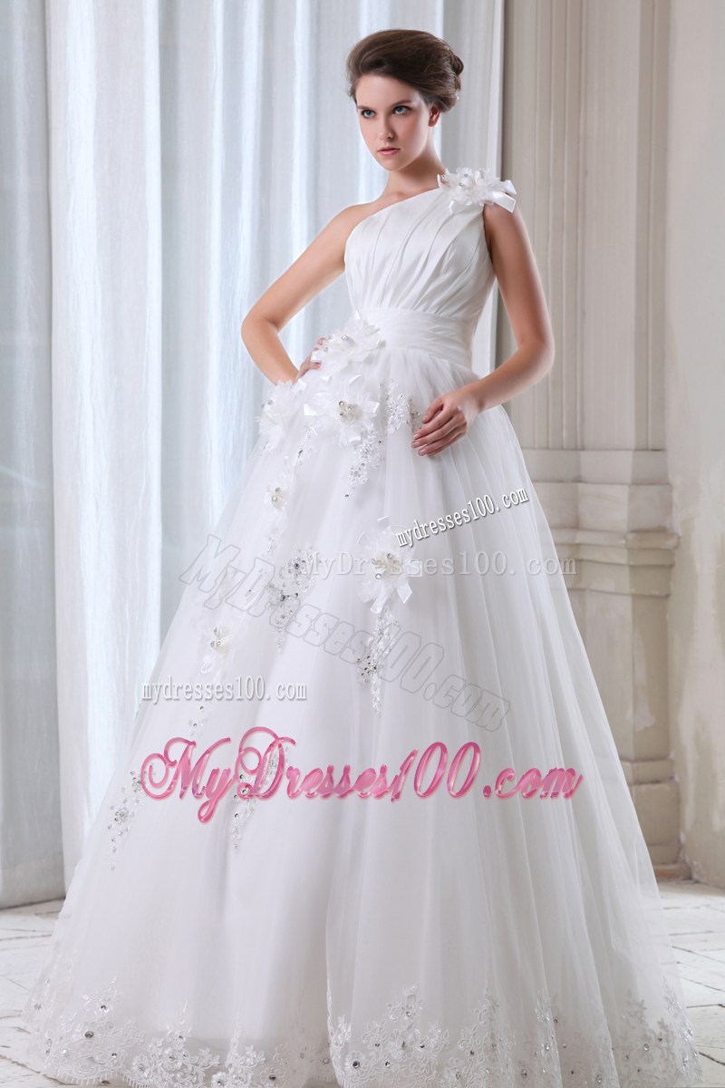 Beaded Hand Made Flowers One Shoulder Wedding Dress with Lace Edge