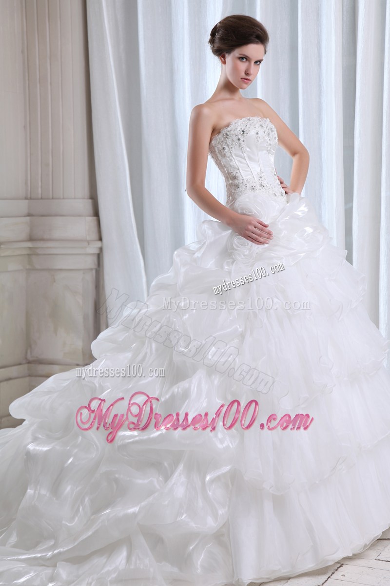 Tiers Pick-ups Jewelry Appliques and Handle Flowers Wedding Gown