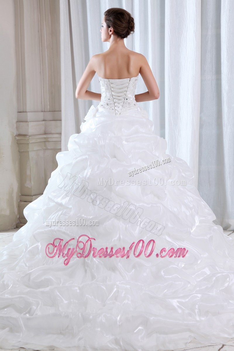 Tiers Pick-ups Jewelry Appliques and Handle Flowers Wedding Gown