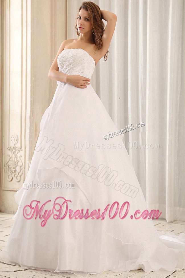 Tiers Sweep Train Bridal Gowns Decorated with Bowknot and Appliques