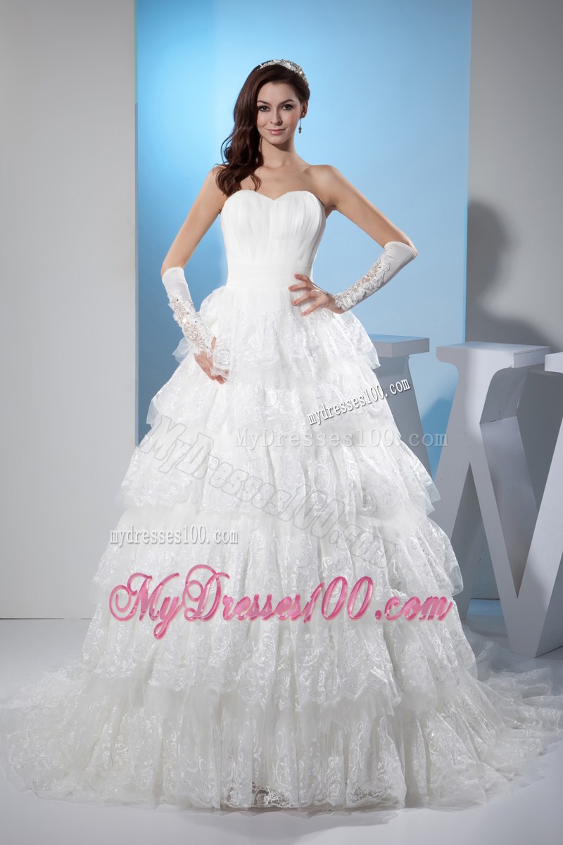 Ruching Court Train Wedding Dresses Decorated with Layers and Lace Hemline