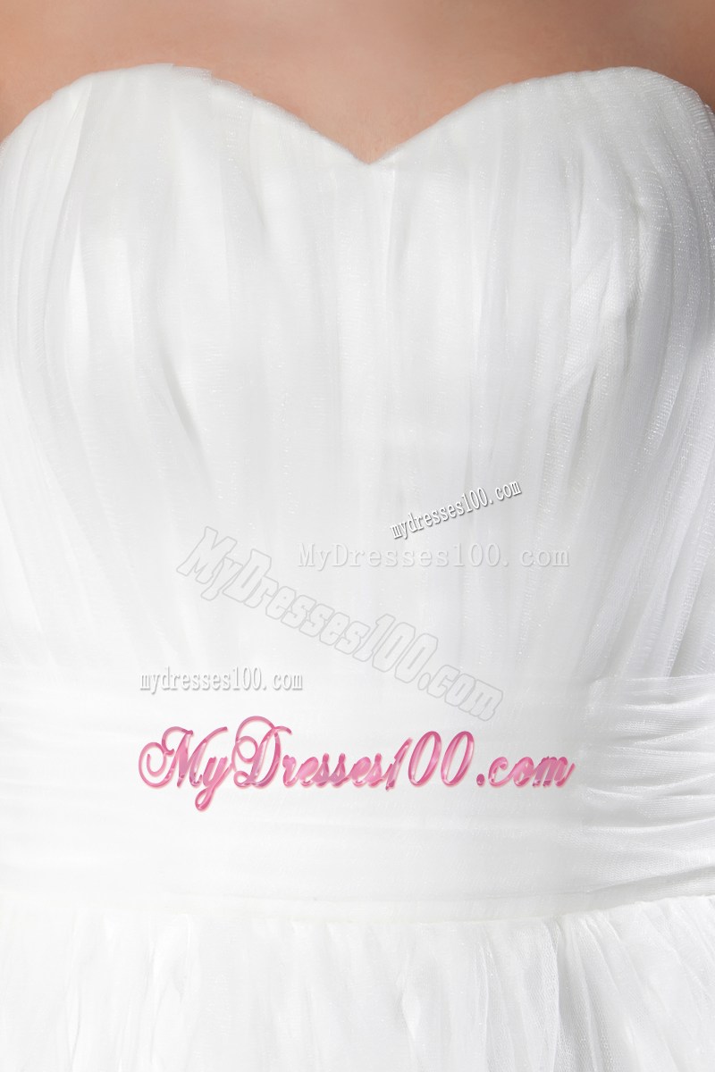 Ruching Court Train Wedding Dresses Decorated with Layers and Lace Hemline