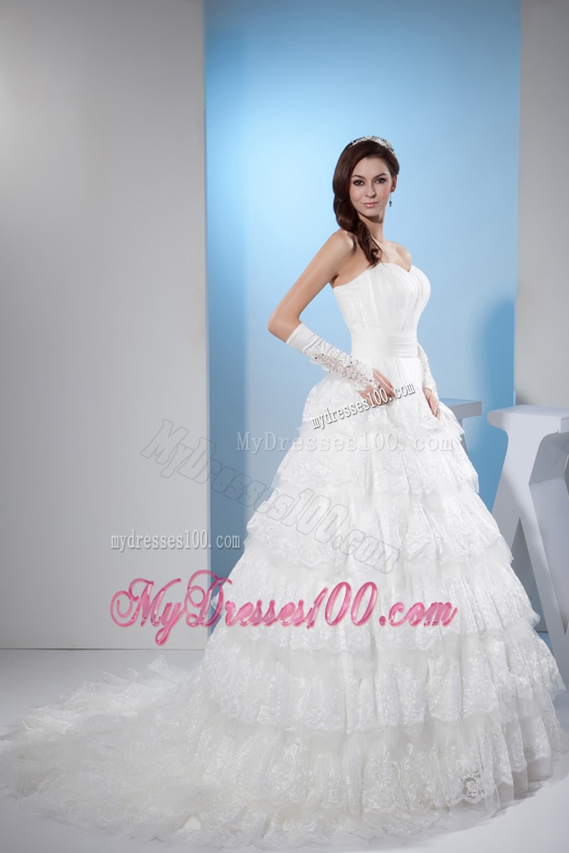 Ruching Court Train Wedding Dresses Decorated with Layers and Lace Hemline