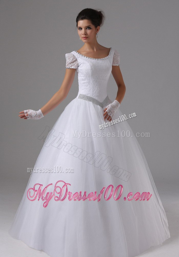 Jewelry Lace Short Sleeves Dress for Brides with Beaded Sash and Bowknot Back