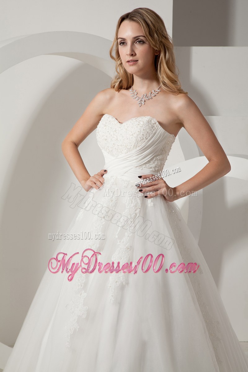 Strapless Sweetheart Court Train Lace-up Appliqued Wedding Dresses
