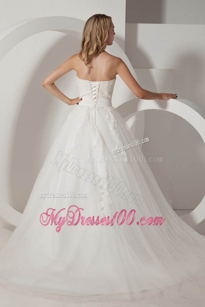 Strapless Sweetheart Court Train Lace-up Appliqued Wedding Dresses