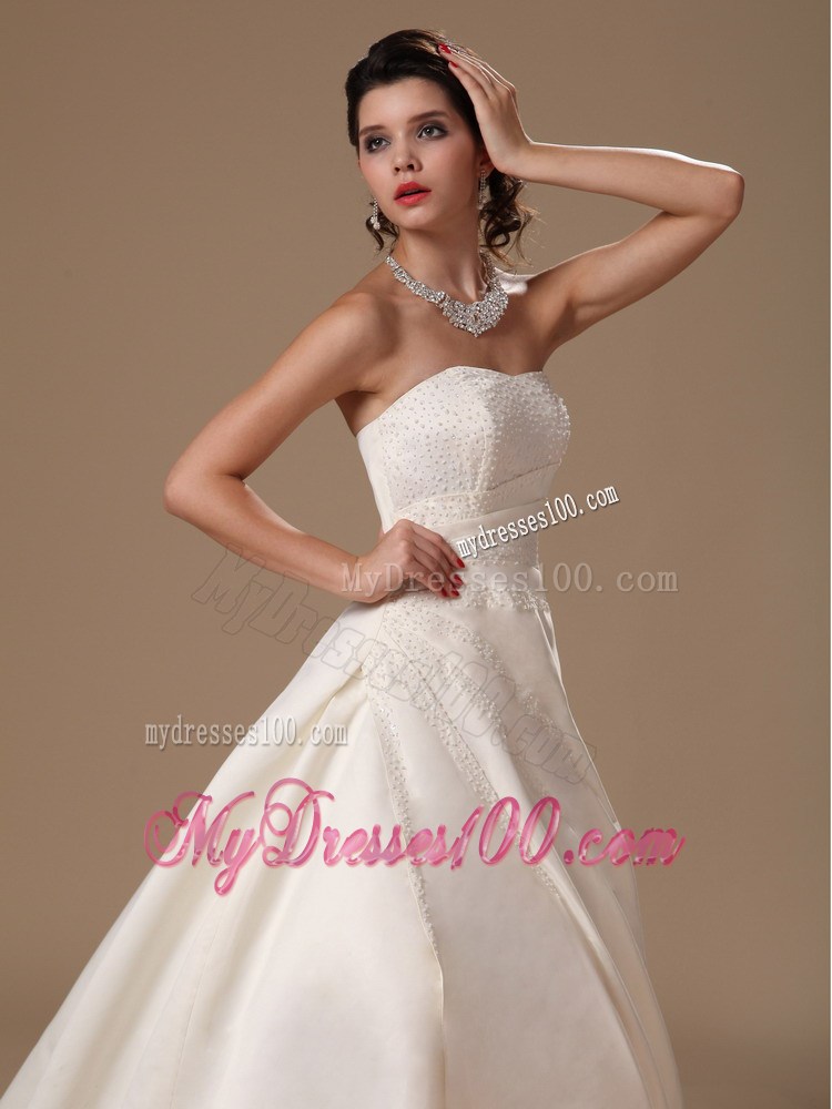 Beading Zipper-up Back Wedding Dress with Brush Train For All Beauties