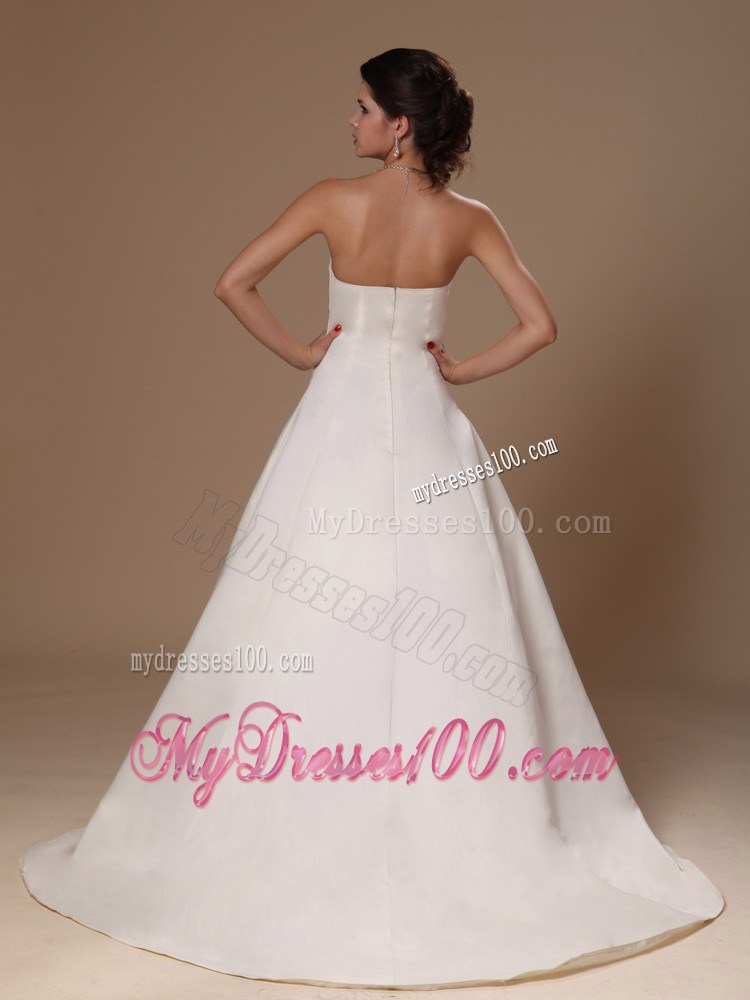 Beading Zipper-up Back Wedding Dress with Brush Train For All Beauties