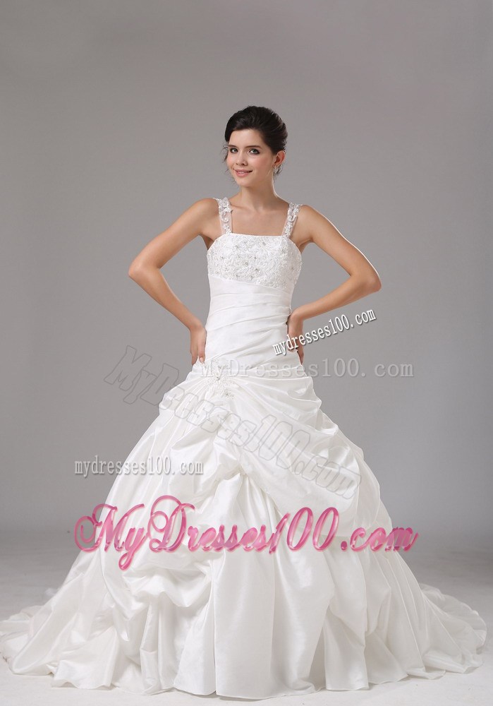 Straps Princess Brush Wedding Dress with Embroidery and Pick-ups