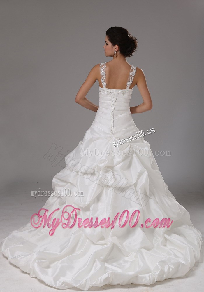 Straps Princess Brush Wedding Dress with Embroidery and Pick-ups