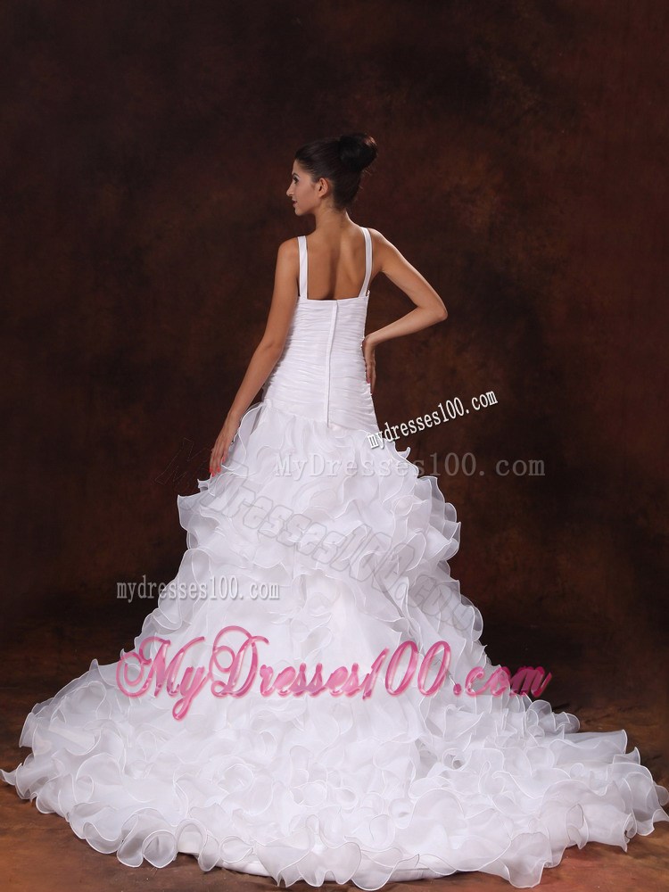 V-neck Appliqued Chapel Train Princess Wedding Gown with Ruffles
