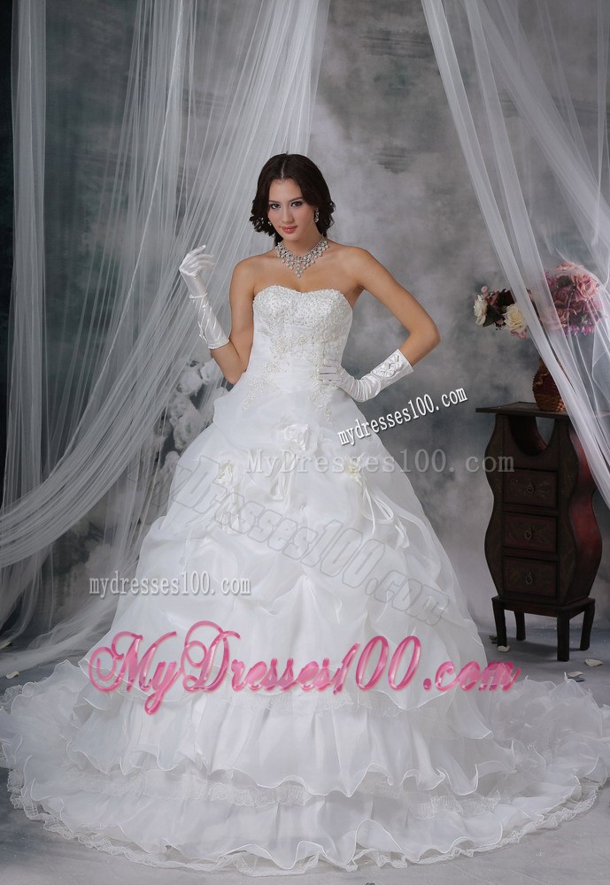 Pick-ups Handmade Flower Appliques Strapless White Bridal Gown