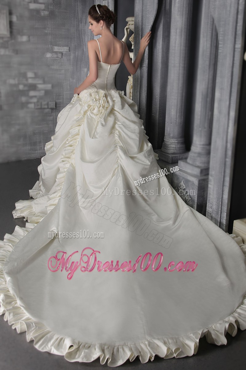 Spaghetti Straps Ruche Chapel Train Bridal Dress with Ruffled Hemline