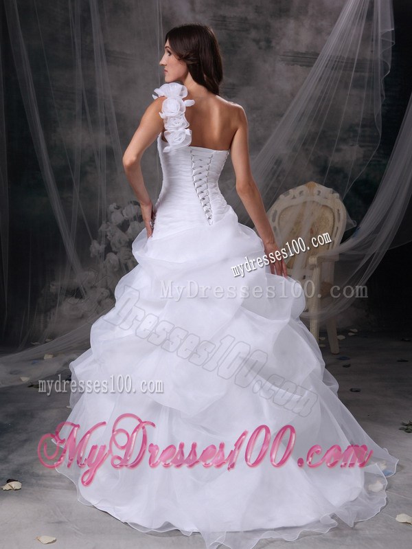 Hand Made Flowers Single Shoulder Pick-ups Brush Train Dress for Wedding