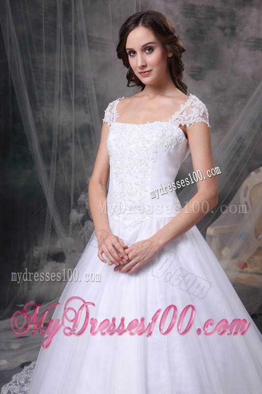 Off-the-shoulder Chapel Train White Bridal Gown Lace Decoration