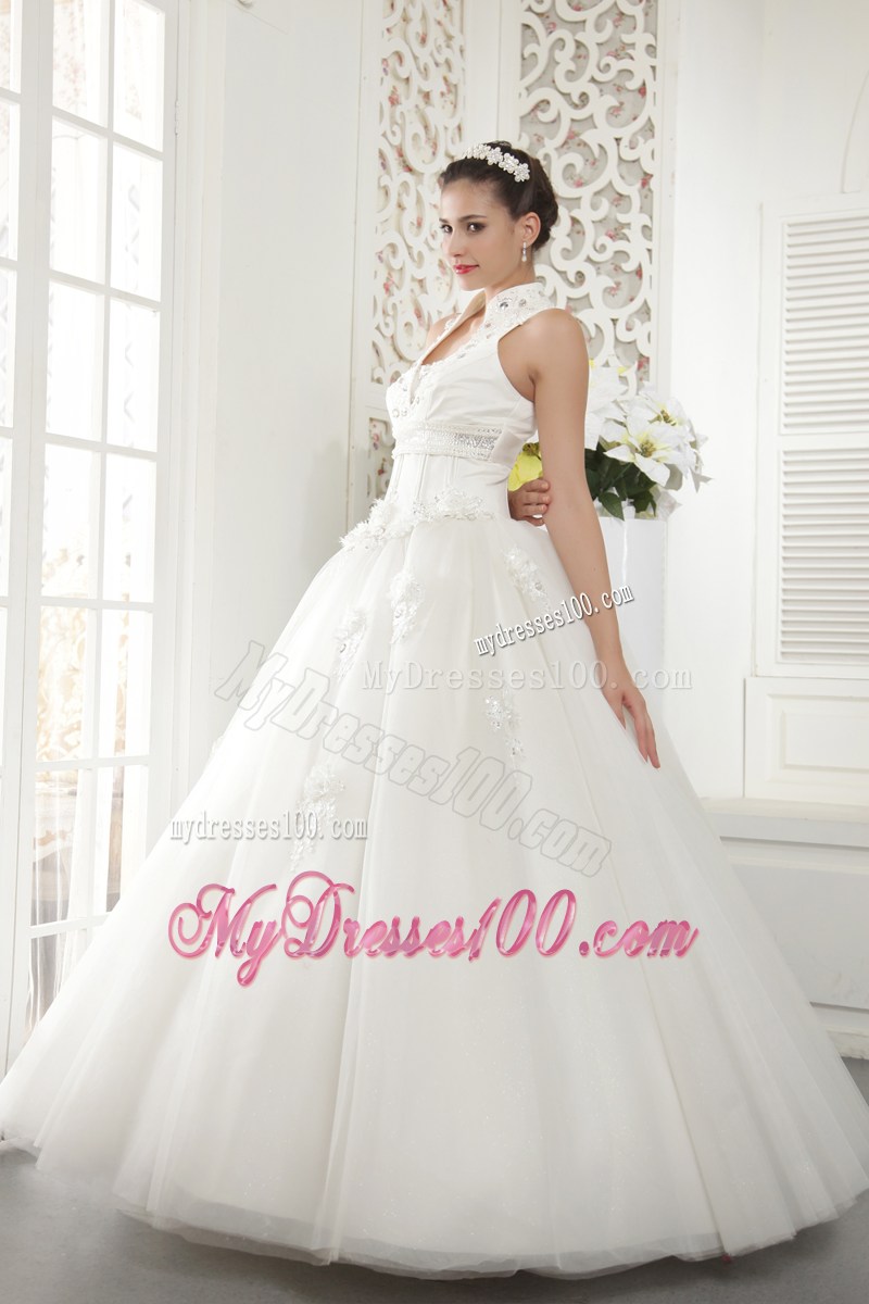 Jewelry High Neck Long Bridal Dress Decorated with Hand Made Flowers