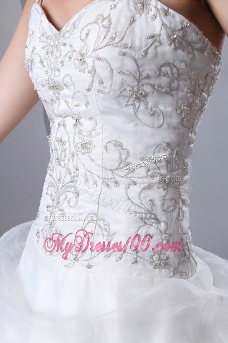Embroidered Chapel Train Dresses for the Bride with Spaghetti Straps