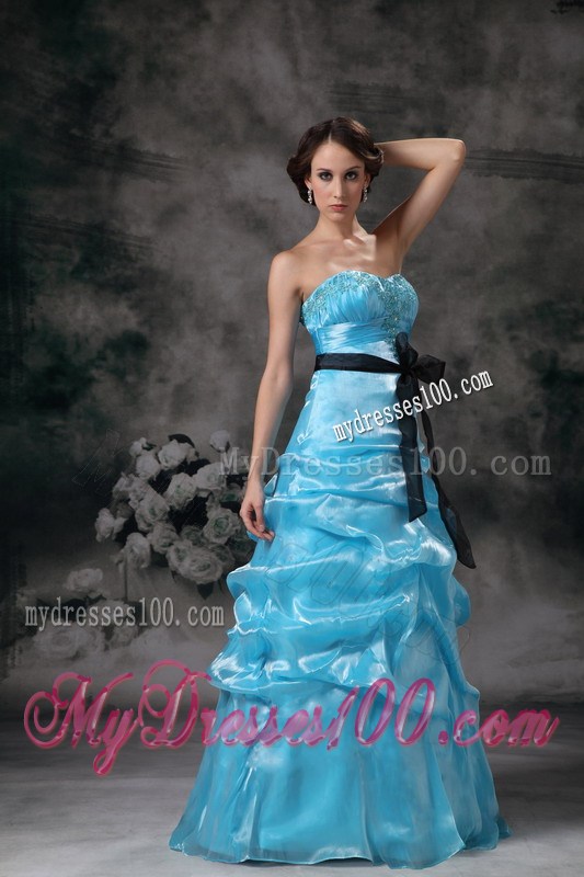 Pick-ups and Black Sash Decorate Floor-length A-line Prom Gown in Aqua Blue