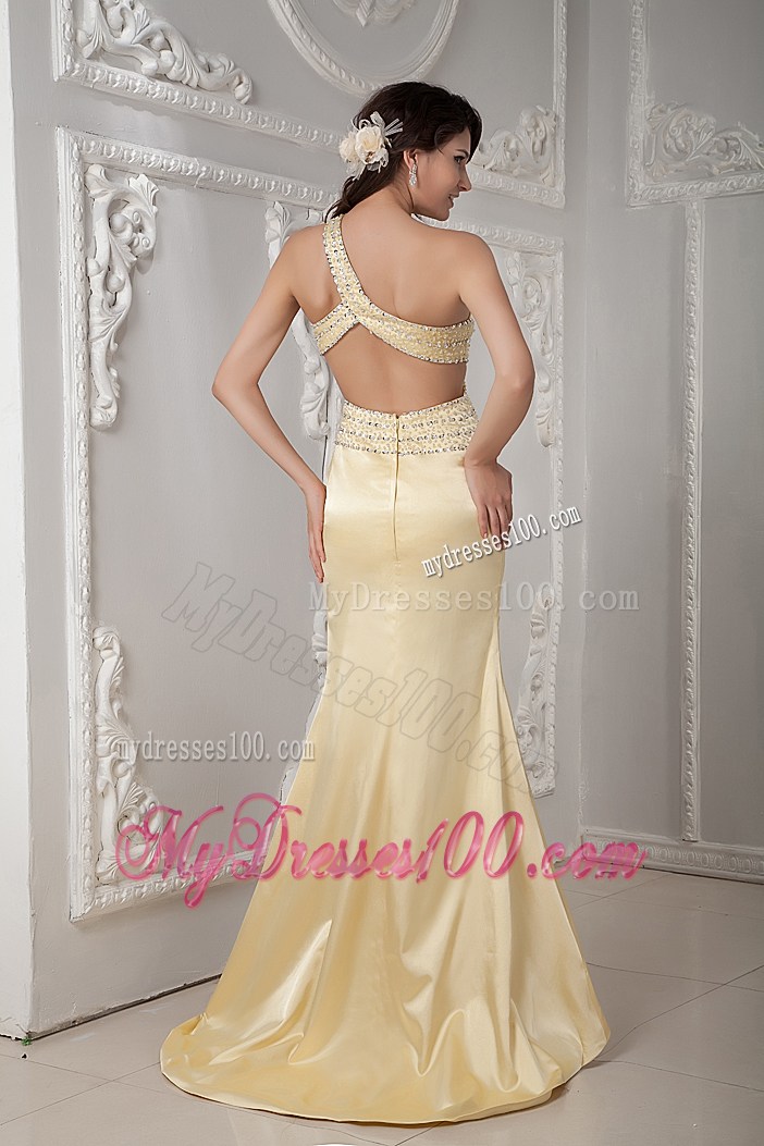 One Shoulder Brush Train Light Yellow Prom Gowns of Column Style