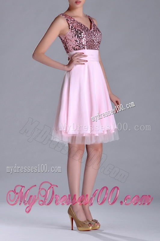 Latest V Neck Sequined Decorated Bodice Evening Dress in Baby Pink
