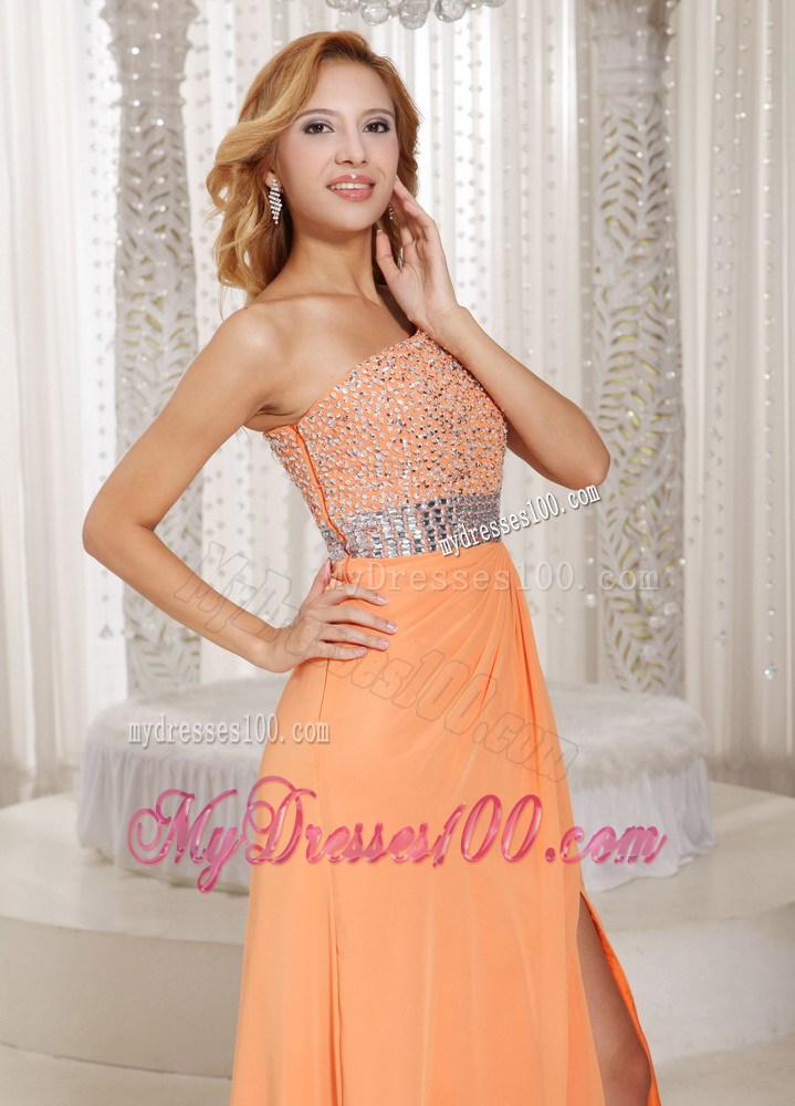 one Shoulder and High Slit Orange Stylish Chiffon Prom Dress with Beading