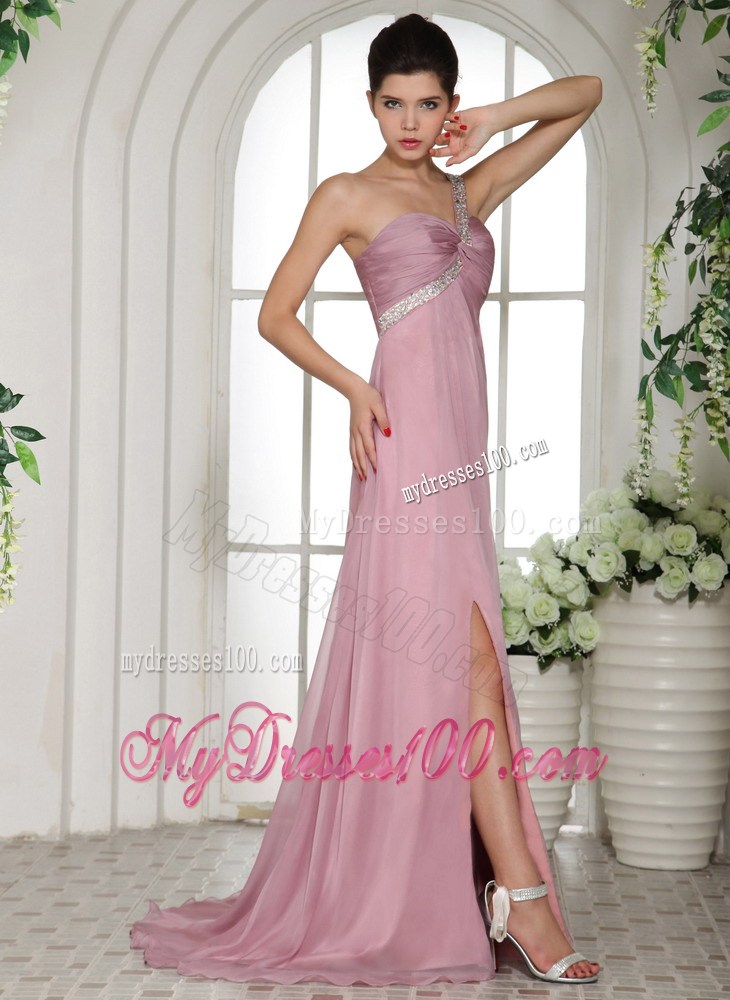 Single Shoulder and Side Slit Style Lavender Prom Dress with Beading and Ruches