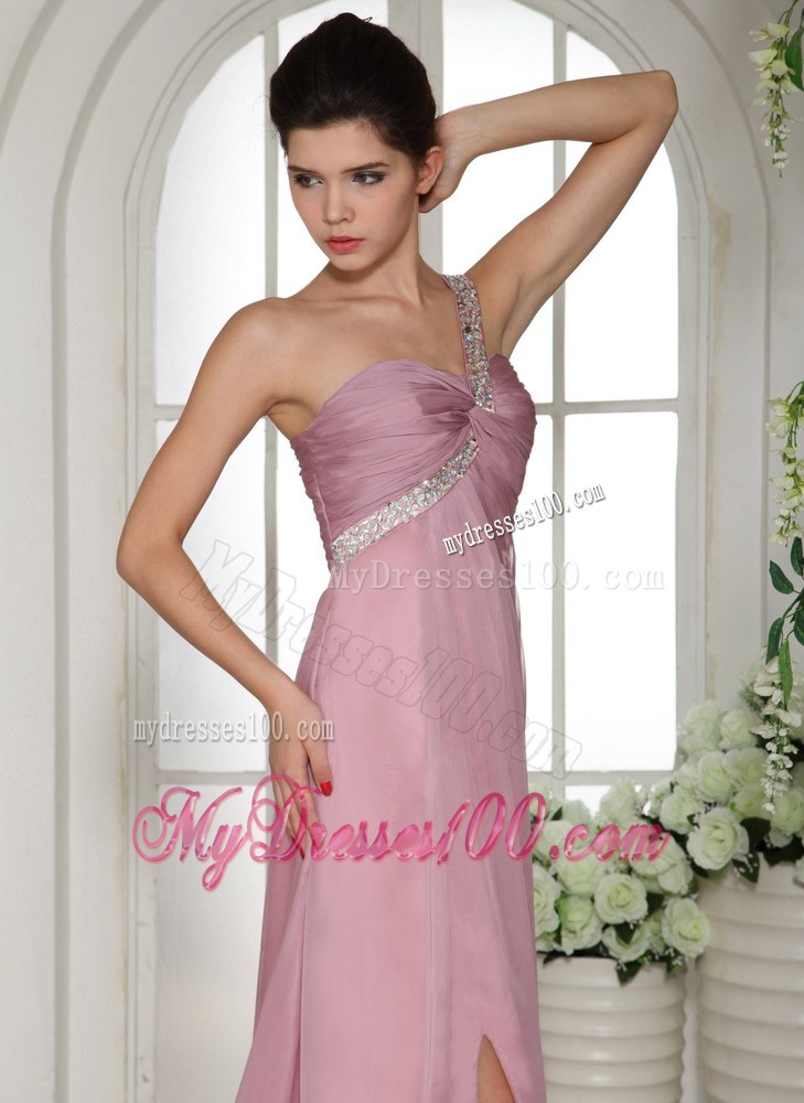 Single Shoulder and Side Slit Style Lavender Prom Dress with Beading and Ruches