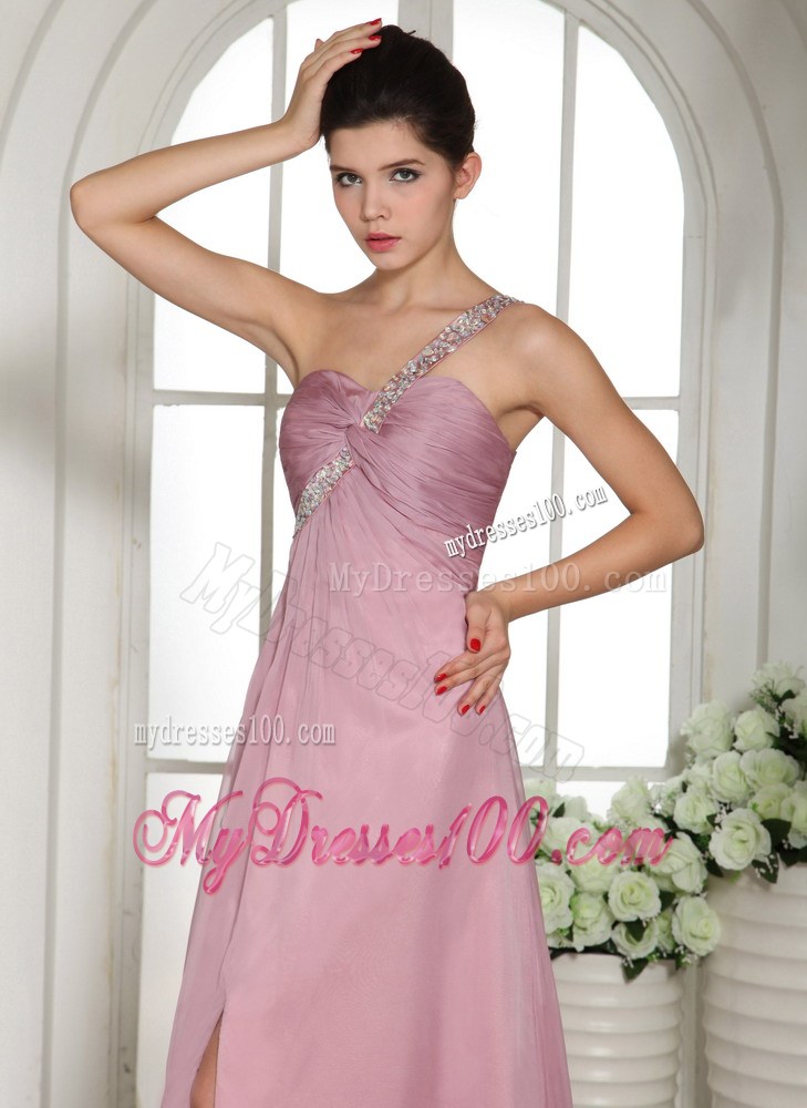 Single Shoulder and Side Slit Style Lavender Prom Dress with Beading and Ruches