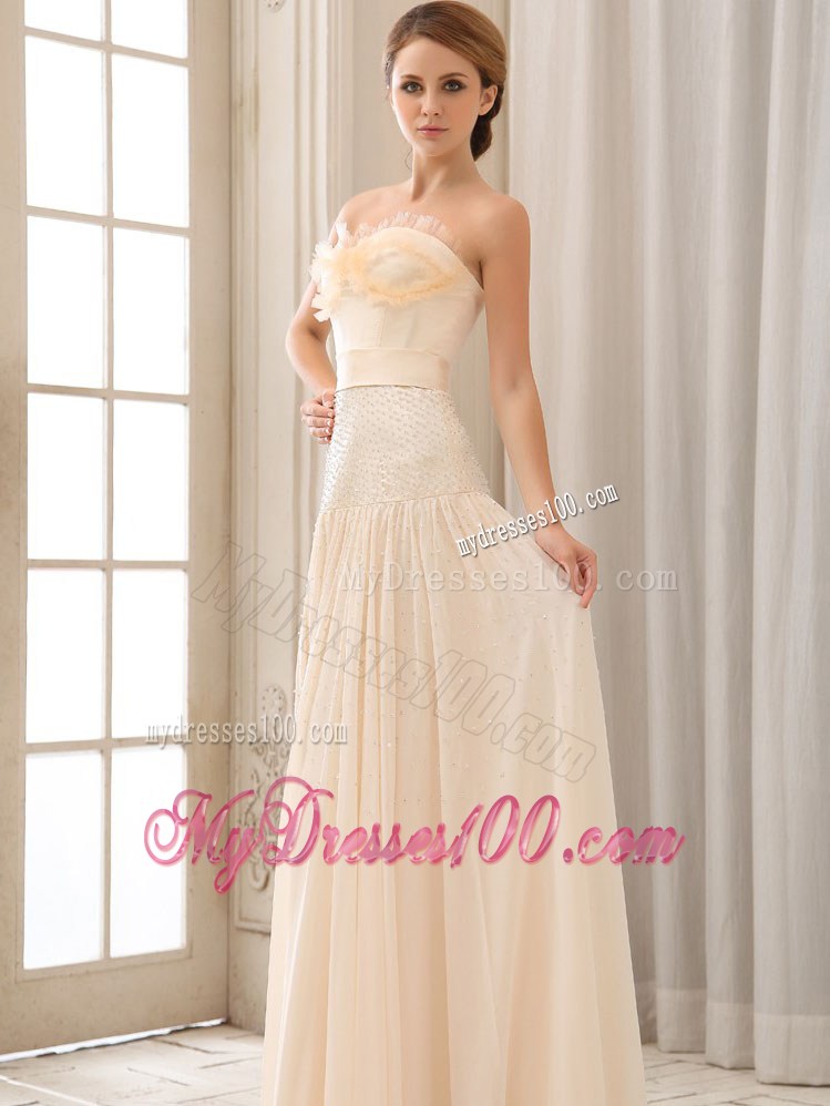 Sweetheart Strapless Floor-length Empire Prom Dresses in Champagne Chiffon