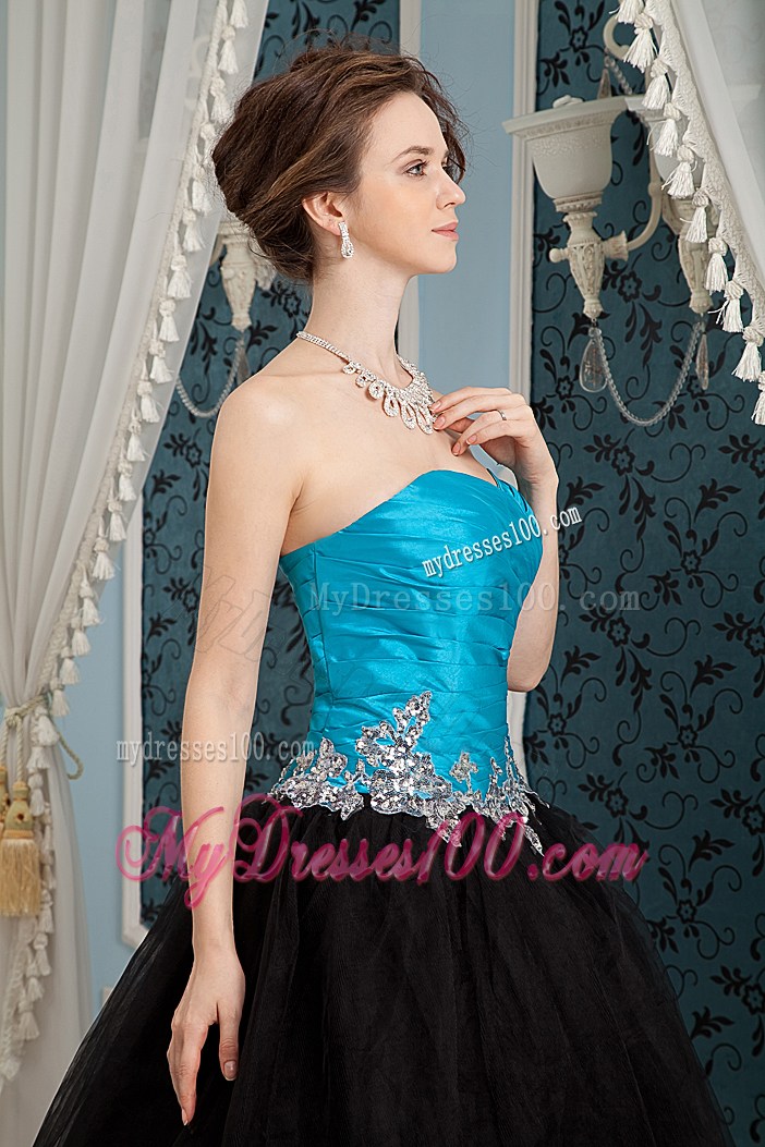 Blue and Black Floor-length Gowns for Prom with Appliques Embellish