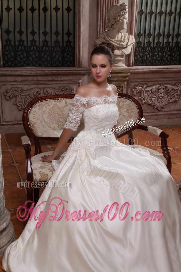 A-Line Off The Shoulder Brush Train Lace Appliques Wedding Dress