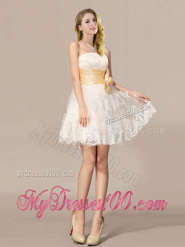 Pretty Chamagne Mini Length Wedding Dresses with Bowknot and Embroidery