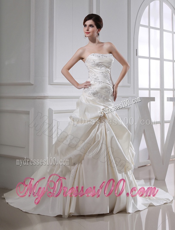 Puffy Strapless Appliques and Pick-ups Wedding Dress with Court Train