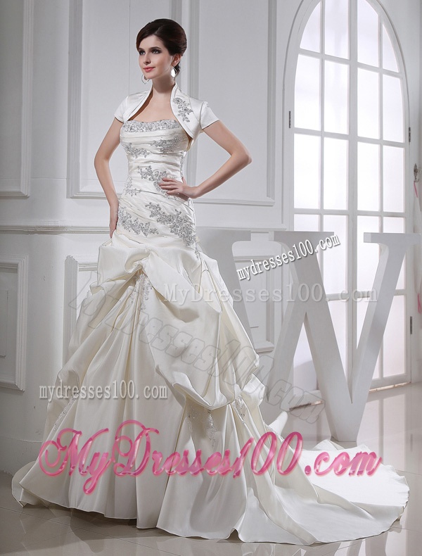 Puffy Strapless Appliques and Pick-ups Wedding Dress with Court Train