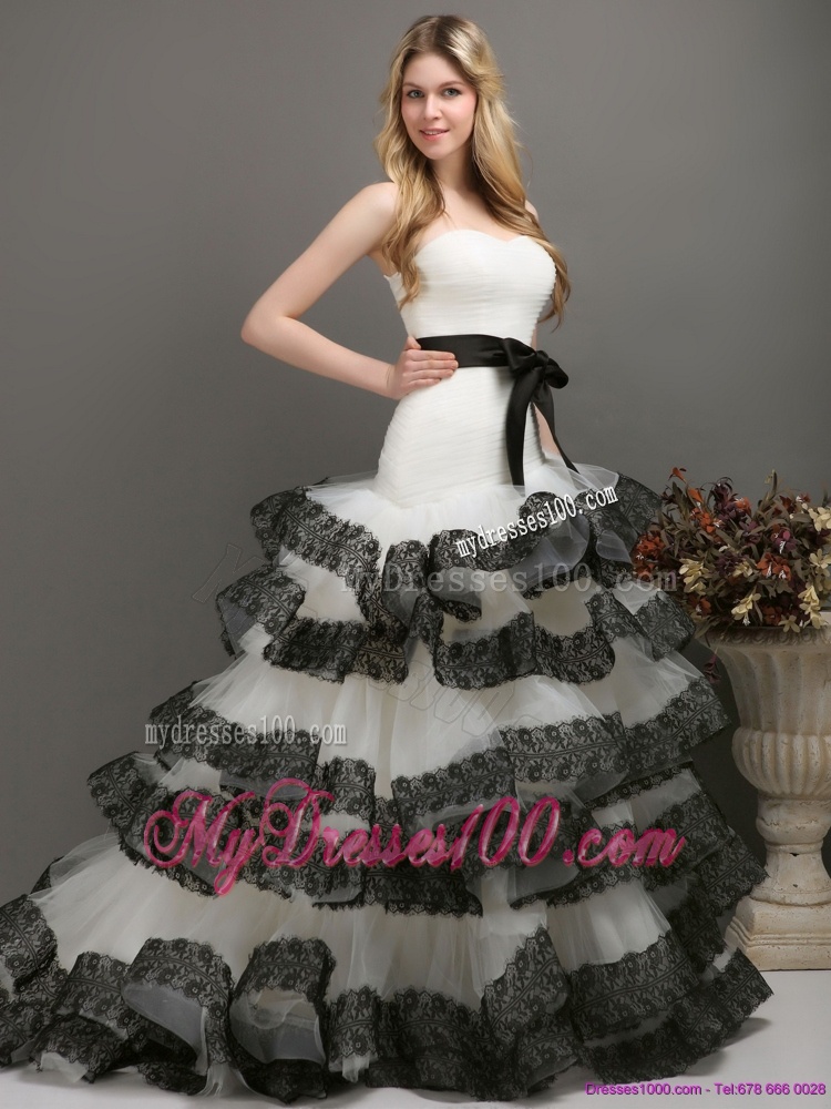 Sash and Lace Strapless 2016 Wedding Dresses in White and Black