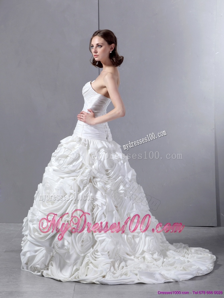 Unique White Sweetheart Wedding Dresses with Hand Made flowers and Brush Train