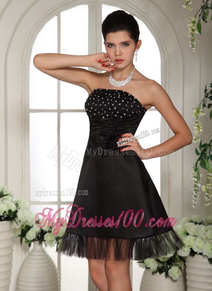 Beaded Decorate Bust and Hand Made Flowers Little Black Dresses