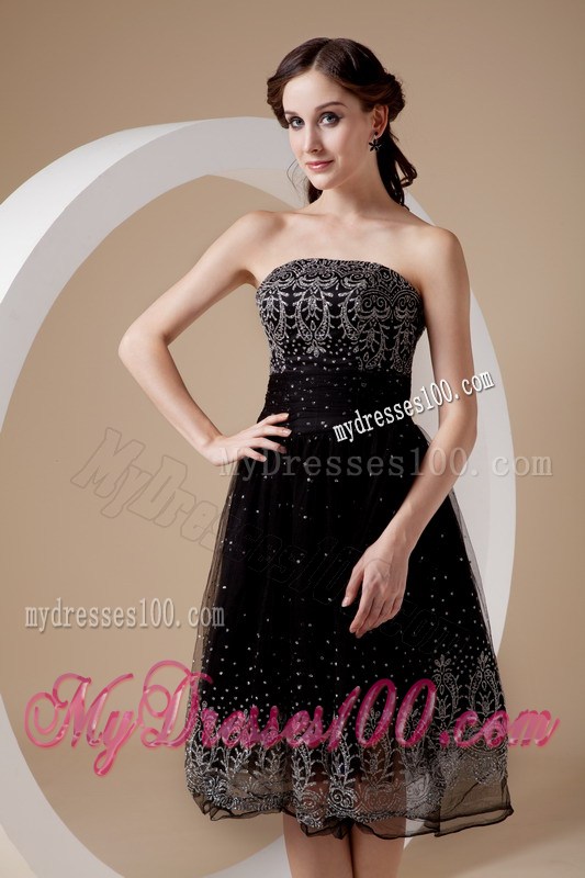 Low price Strapless Embroidery Tea-length Summer Little Black Dress
