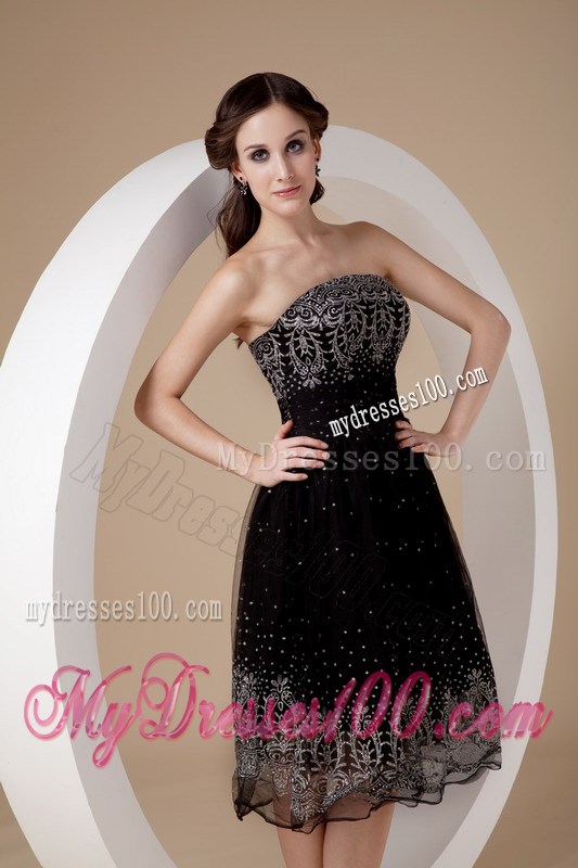 Low price Strapless Embroidery Tea-length Summer Little Black Dress