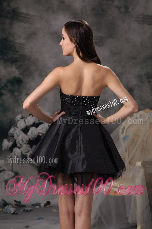 Beautiful Strapless Short Little Black Dress with Beaded Decorate