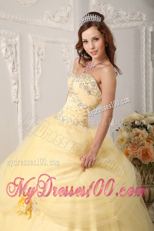 Pretty Puffy Organza Quince Dresses Decorated with Rhinestone