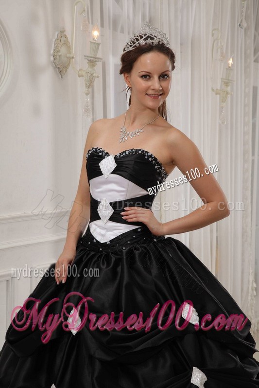 Black and White Sweetheart Floor-length Taffeta Quince Dress