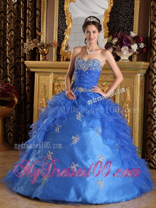 Blue Puffy Ball Gown Quince Dresses with Beautiful Embroidery
