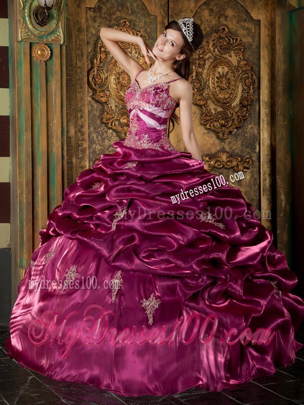 Spaghetti Straps and V-neck Ruched Quince Dress in Fuchsia