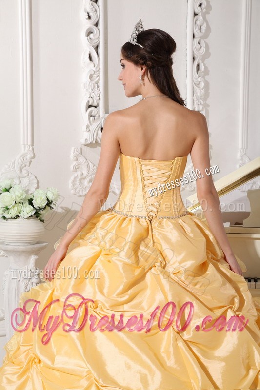 Pretty Chapel Train Taffeta Beading Ruched Quince Dresses